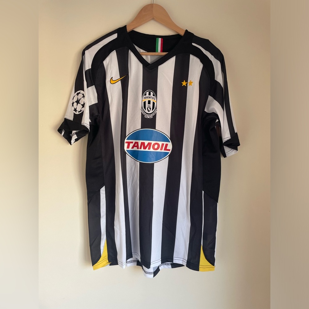 RETRO Juventus 2004/05 Alex Del Piero Jersey.